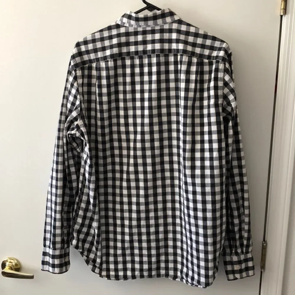 J. Crew Long Sleeve Tailor fit Shirt L gently used